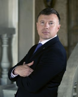 Адвокат по наемничеству по статье 359 – Морозов Александр Юрьевич номер в реестре адвокатов 47/1720